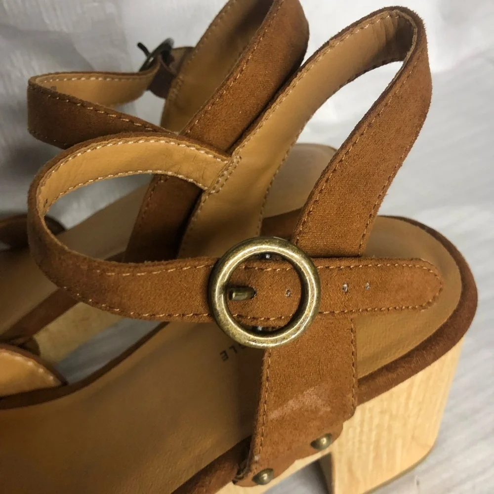 American Eagle Womens‎ Platform Sandals 8 Brown Wooden Chunky Heel Retro